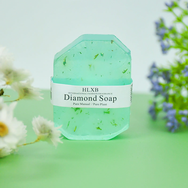 Everythingifts Ocean Bloom spa gift set with diamond soap, bath puff, and dried flower tumbler